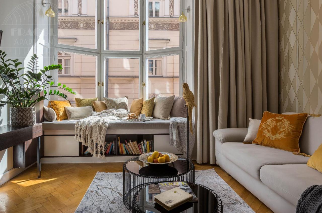 קרקוב Feniks Fragola Apartments Main Square מראה חיצוני תמונה